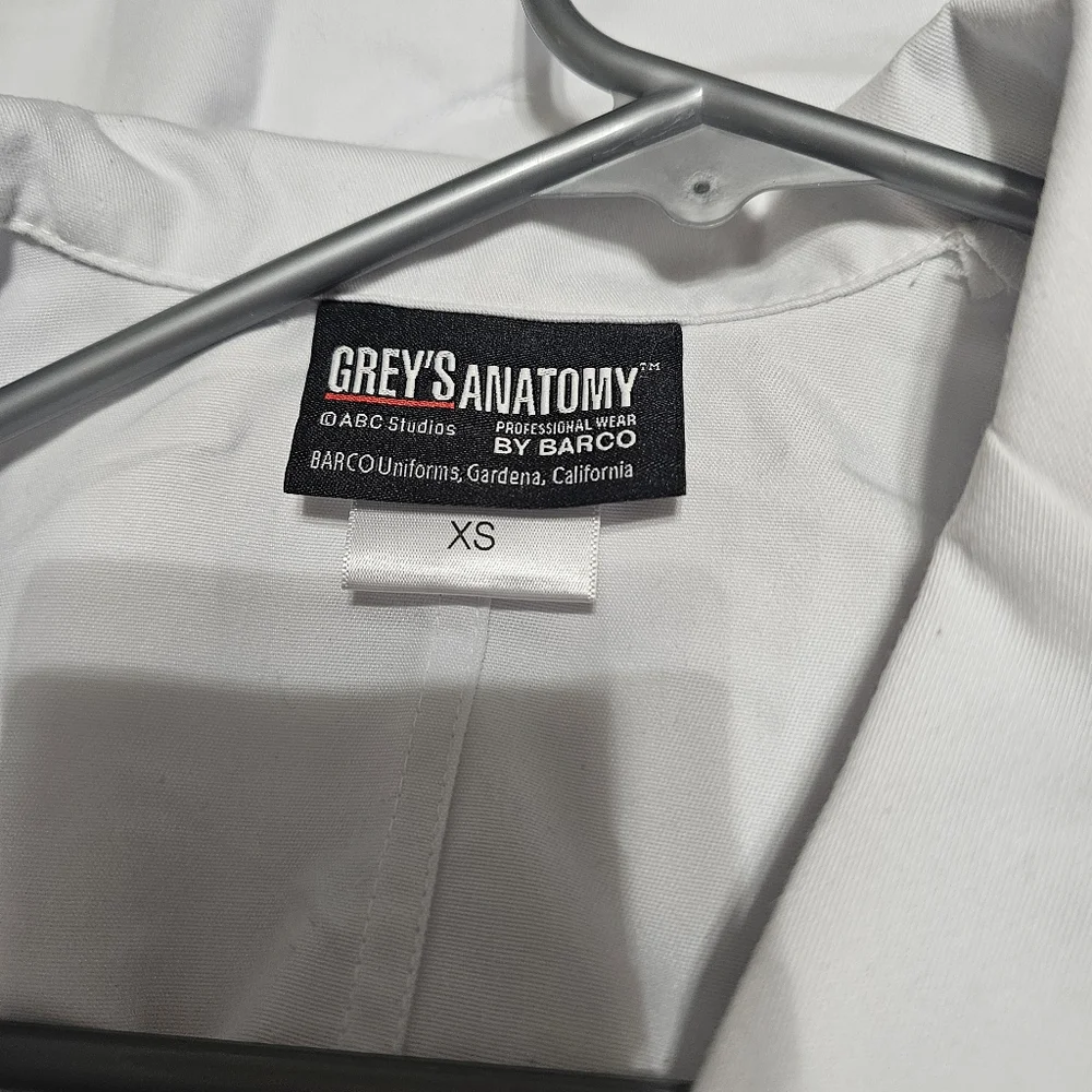 Barco Grey's Anatomy Lab Coat XS - Picture 3 of 3